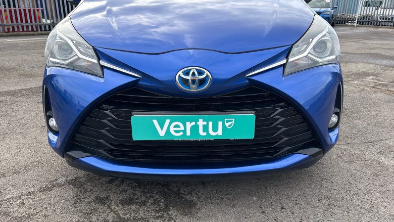 Toyota Yaris 1.5 Hybrid Icon Tech 5dr CVT Hybrid Hatchback